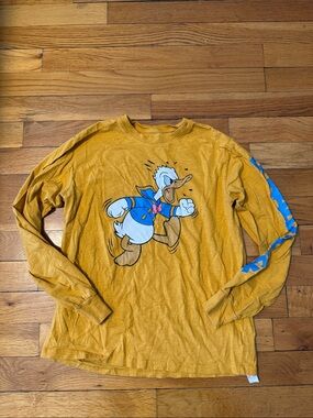 Disney Donald Duck Long Sleeve Yellow Tee Shirt Size S